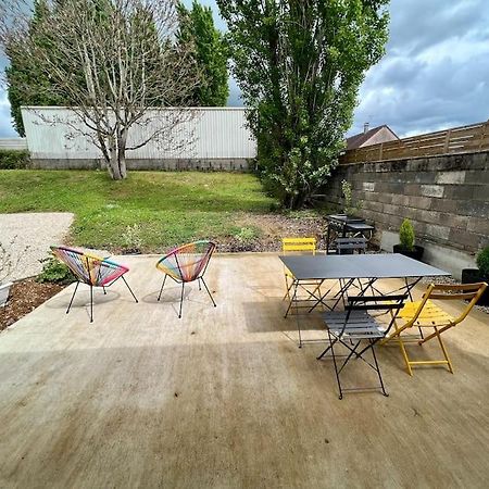 Logement De Plain-Pied Avec Jardin, Terrasse Gurgy Exteriör bild